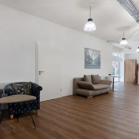 Schoental Apartment