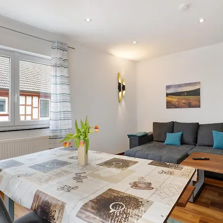 Schoental Apartment *